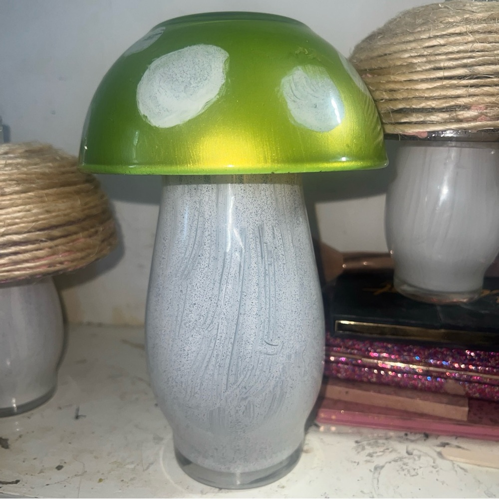 Green and White Mushroom light